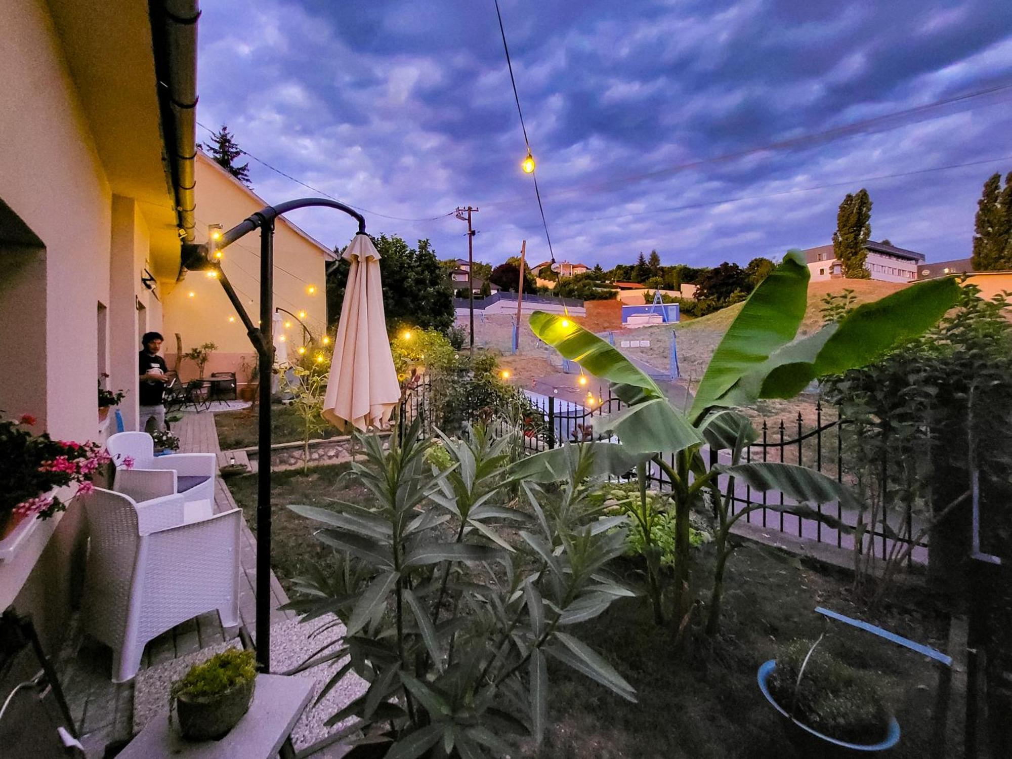 Mi Casa Vendeghaz - Apartments Eger Luaran gambar