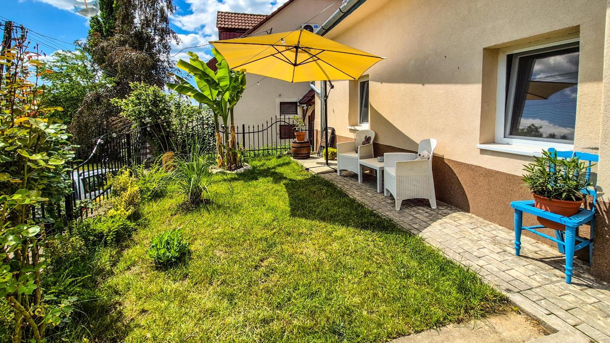 Mi Casa Vendeghaz - Apartments Eger Luaran gambar